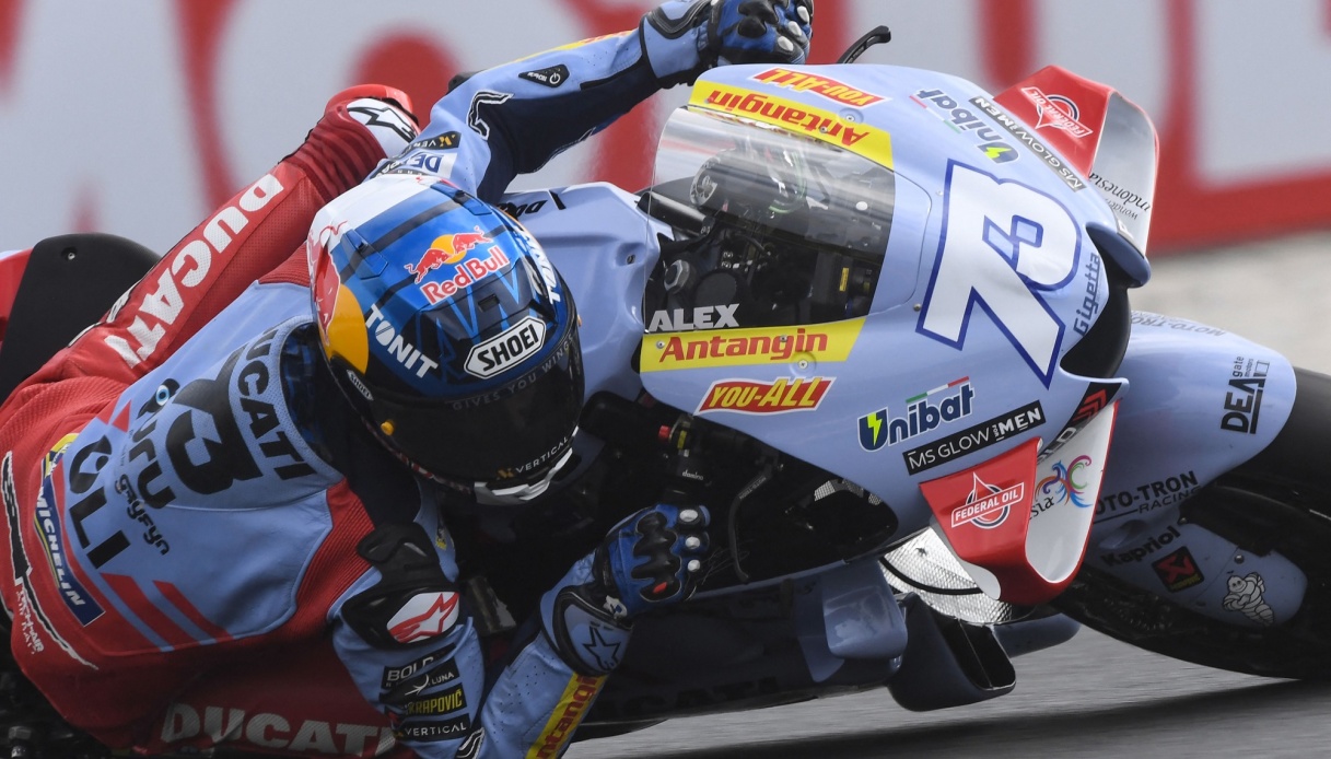 Motogp Alex Marquez Hurtles Through First Free Practice At Mugello