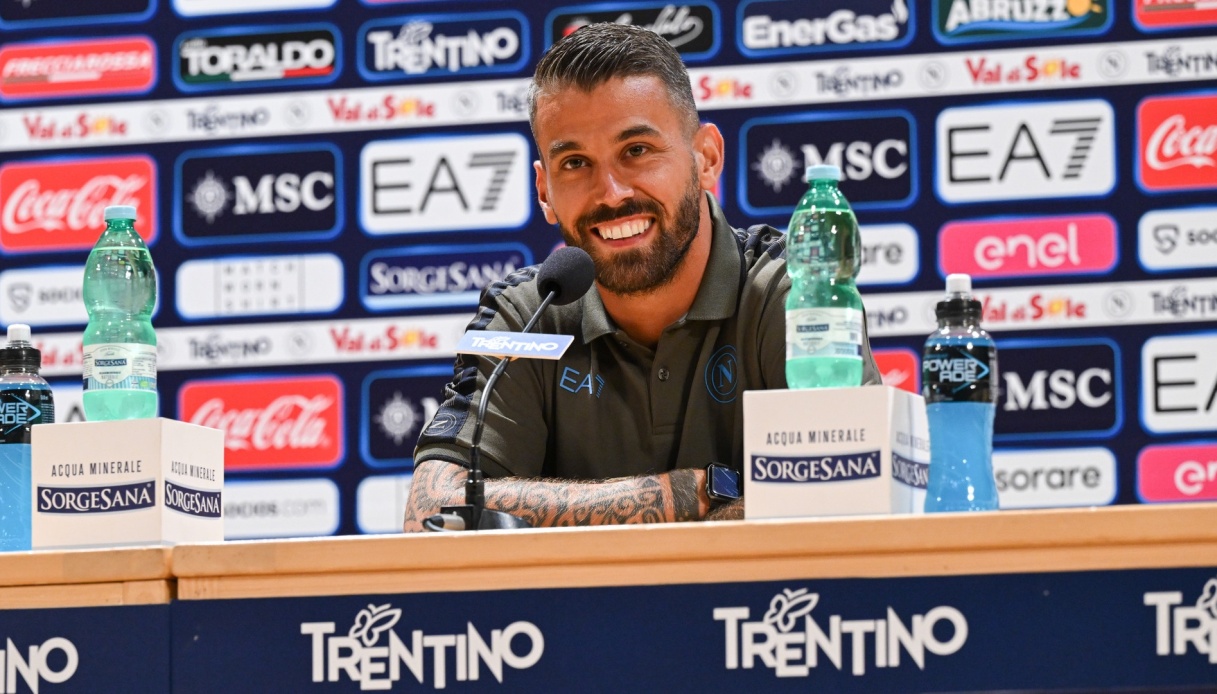 Napoli Leonardo Spinazzola Introduces Himself Sportal Eu