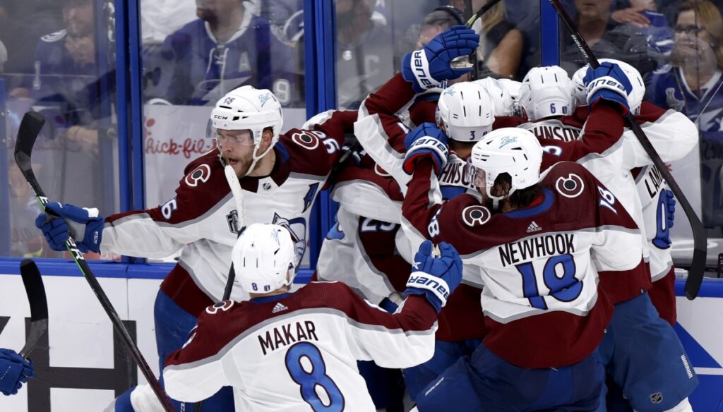 NHL: Game 4 in Colorado, Stanley Cup one step away