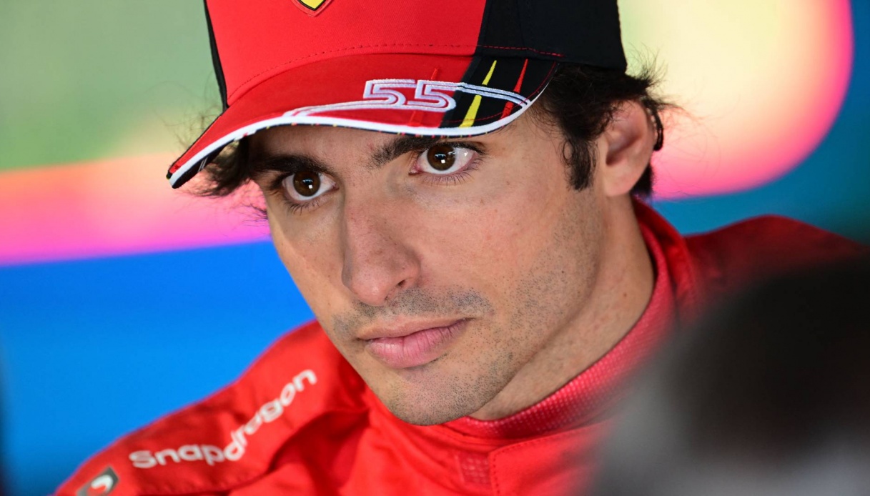 Ferrari, Vasseur new team principal: Carlos Sainz puts his hands up ...