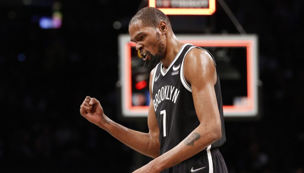 NBA, Kevin Durant drags Nets to success