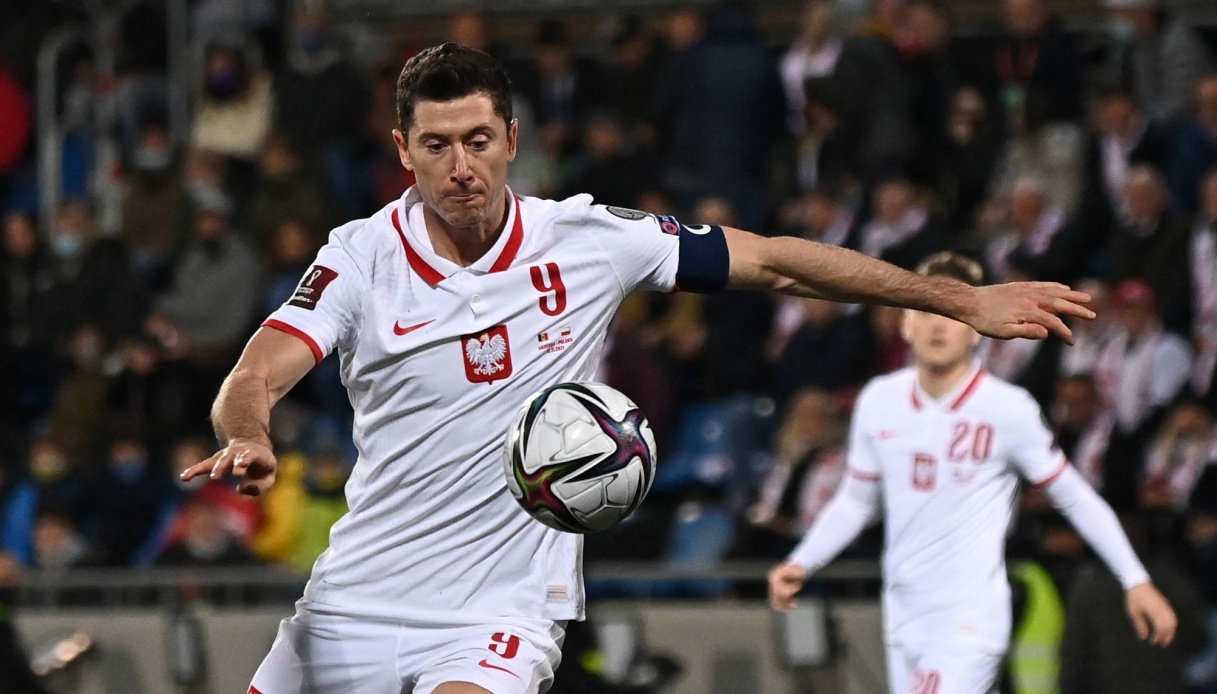 Robert Lewandowski sets Barcelona fans on fire - Sportal.eu