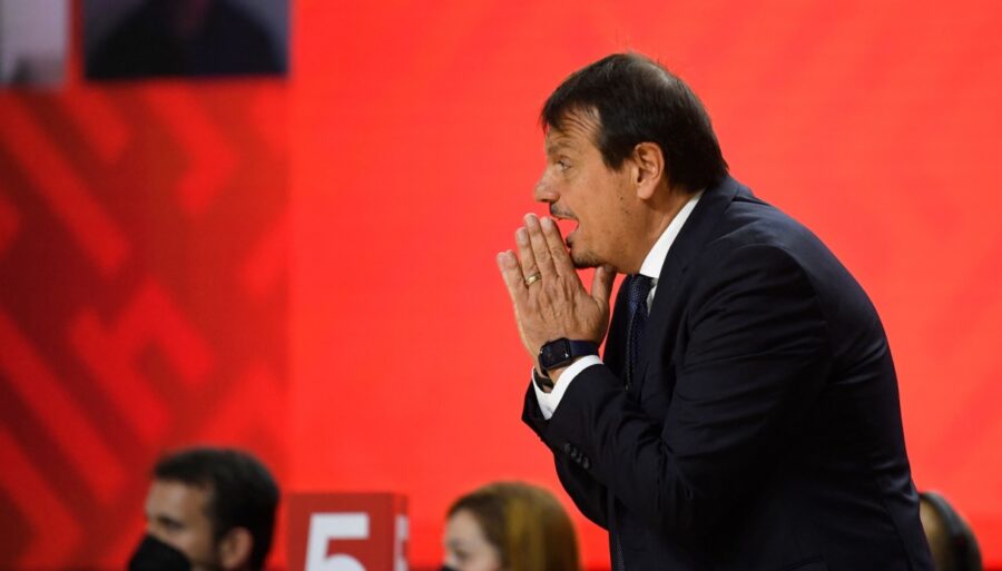 Ergin Ataman apologizes and appears ready to change teams