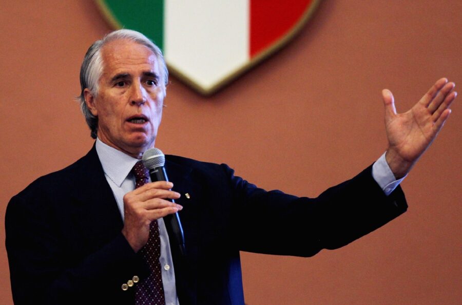 There’s Italy-France, Malagò goes on the attack