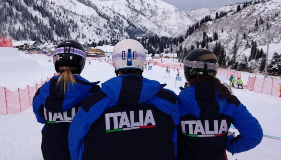 An armchair for five