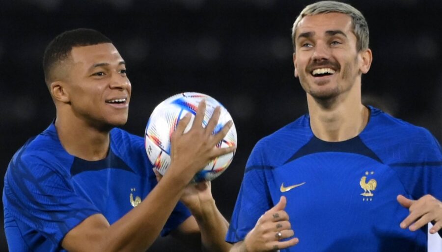 Tunisia-France, the probable formations