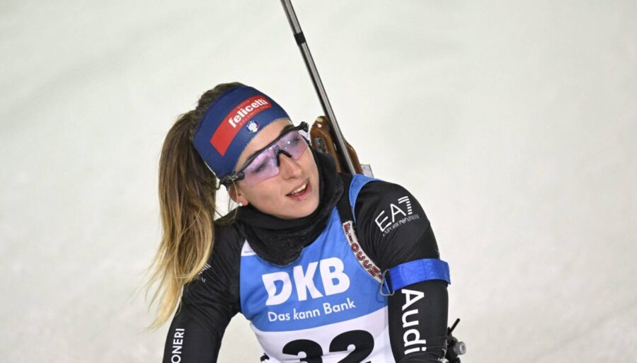 Lisa Vittozzi laughs again for gold with Dorothea Wierer