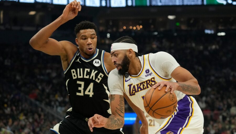 NBA, Anthony Davis puts up 44: Lakers privateer at home Antetokounmpo