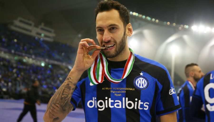 Italian Super Cup, Hakan Calhanoglu venomous: “Karma always comes back”
