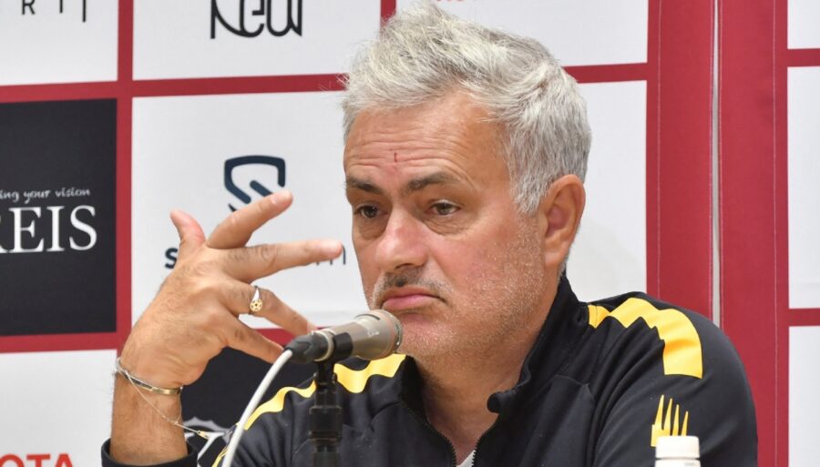 Roma, Jose Mourinho provides clarity on Paulo Dybala’s condition