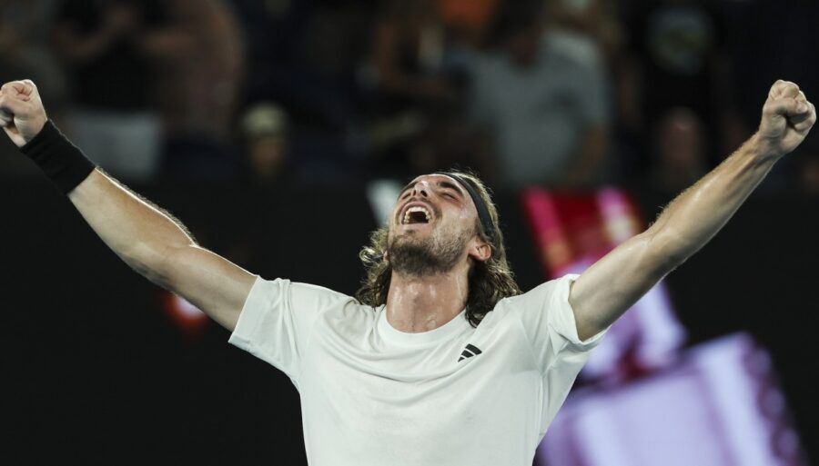 Tsitsipas impressionato: “Sinner straordinario, sembrava una montagna”