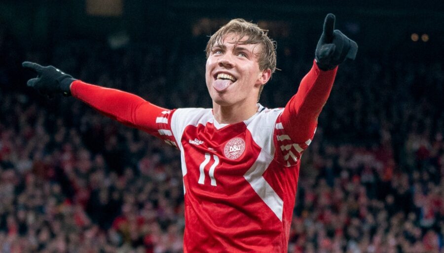 Rasmus Hojlund enchants in Denmark: hat trick in first start