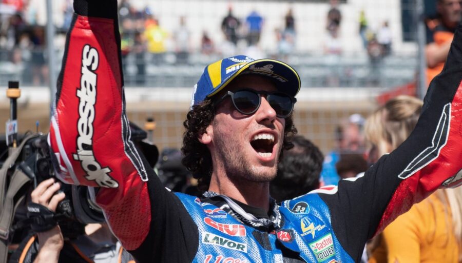 Alex Rins equals Valentino Rossi and Max Biaggi