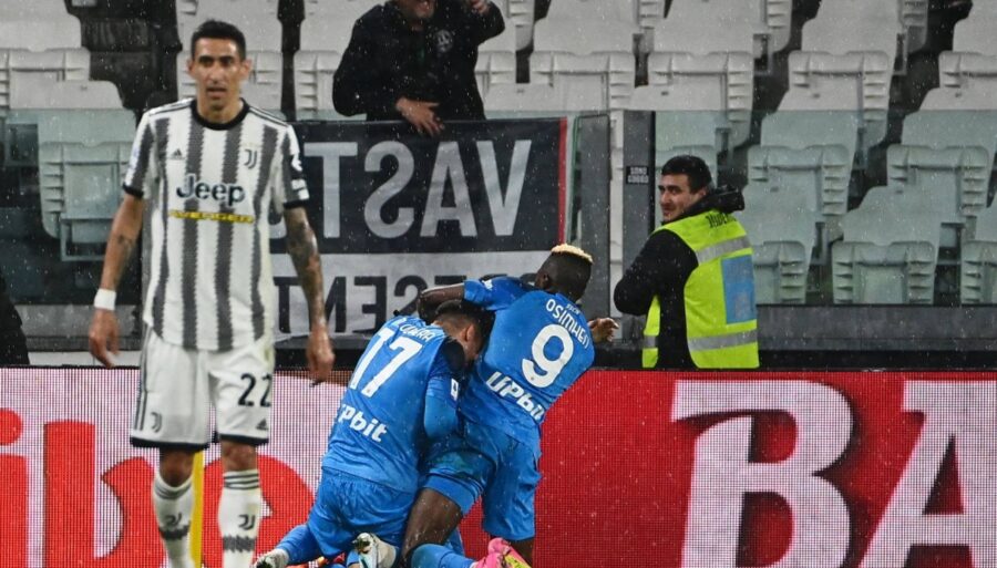 Napoli sees Scudetto: Juventus beaten at last gasp