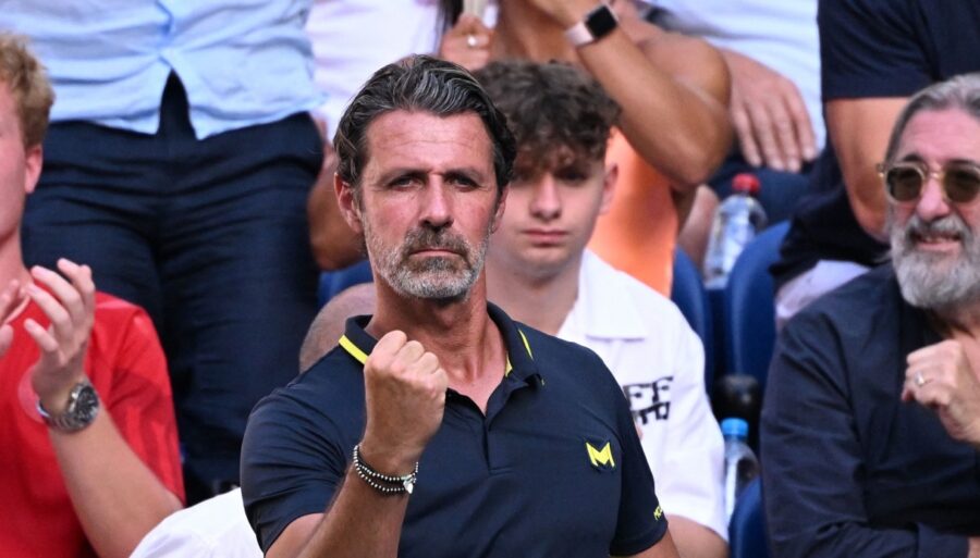 Guru Mouratoglou Gives His Verdict On Jannik Sinner And Carlos Alcaraz ...