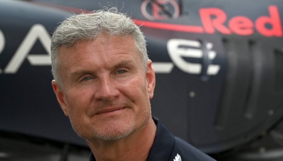 David Coulthard takes a swipe at Lewis Hamilton