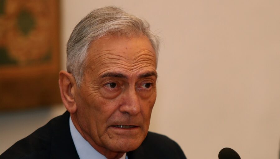 Emilia-Romagna floods: a minute’s silence before matches