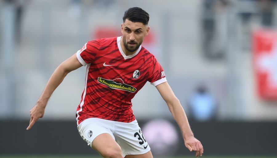 Freiburg-Wolfsburg, the probable formations