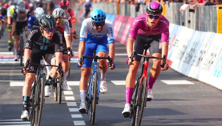 Giro d’Italia, Jonathan Milan disappointed but aware