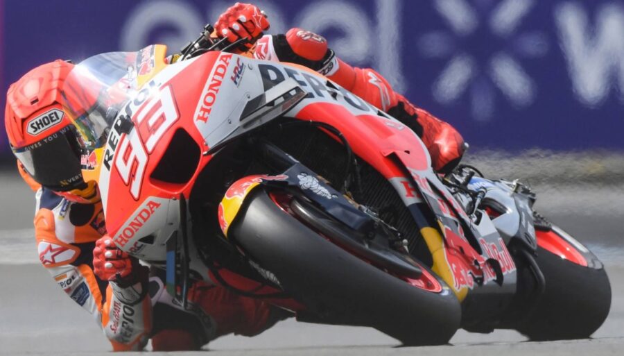 Marc Marquez downplays after contact with Pecco Bagnaia