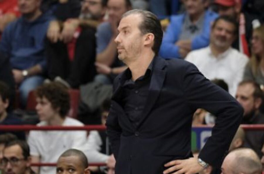 Simone Pianigiani ready to return to the bench