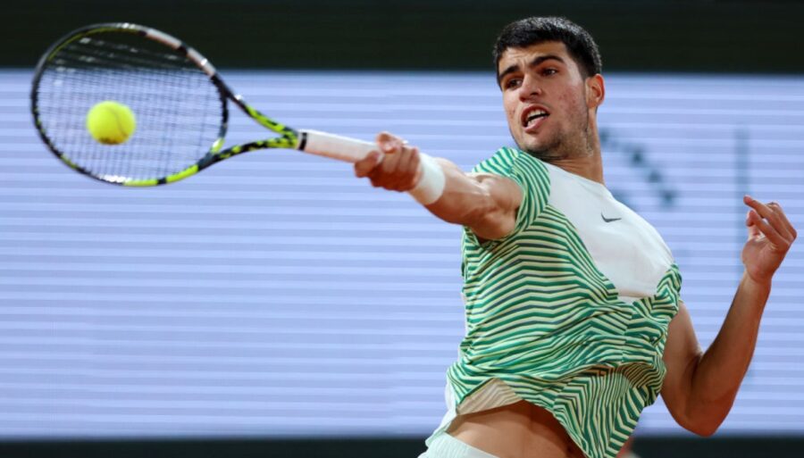 Roland Garros, Carlos Alcaraz wins the round of 16: now Musetti awaits him