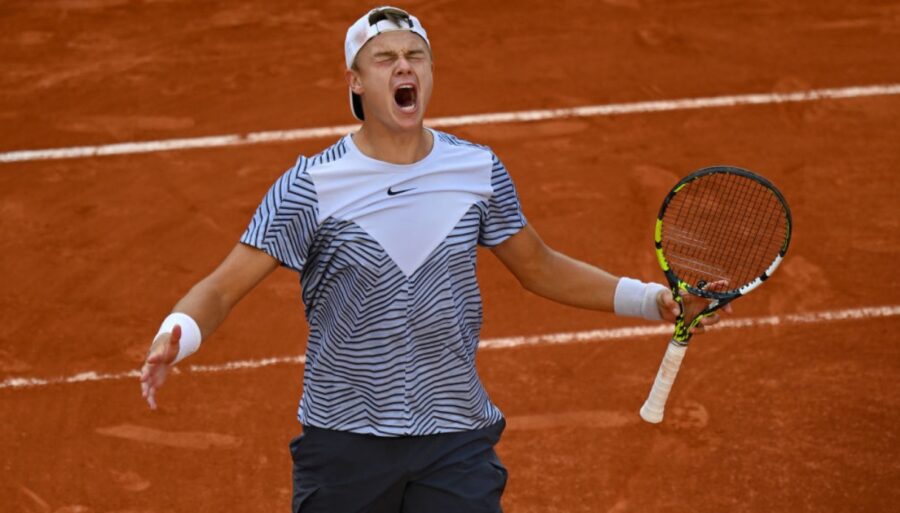 Roland Garros, super tie-break win for Holger Rune, Cerundolo knocked out