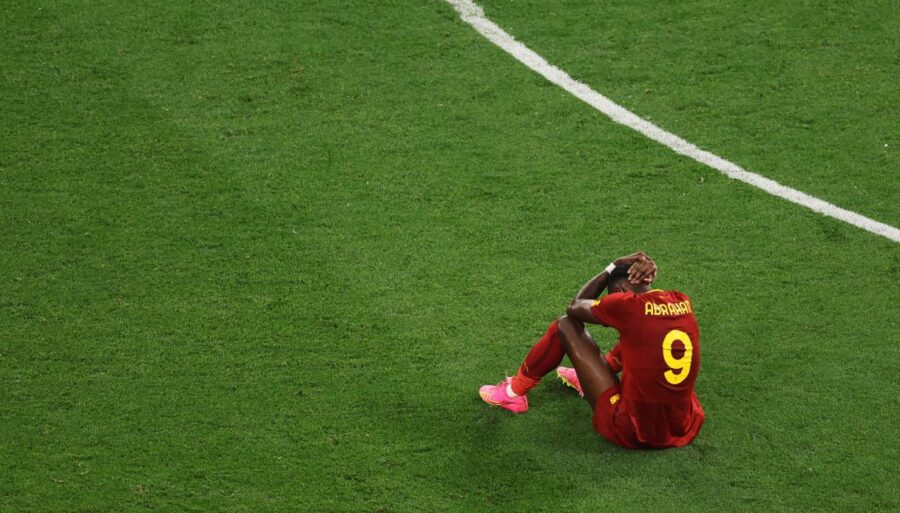 Rome, Tammy Abraham operated on knee, will return in 2024