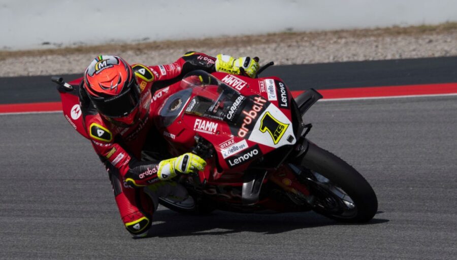 Sbk: Bautista smiles, Petrucci puts on a show, Razgatlioglu k.o.