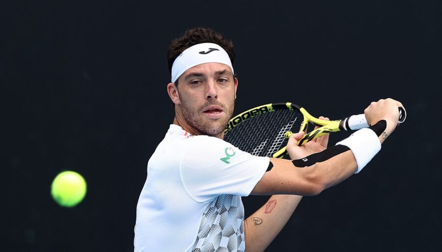 Wimbledon, darkness interrupts Cecchinato and Arnaldi: match suspended