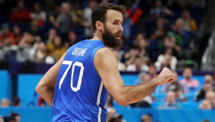Italy’s chilling tribute to Gigi Datome