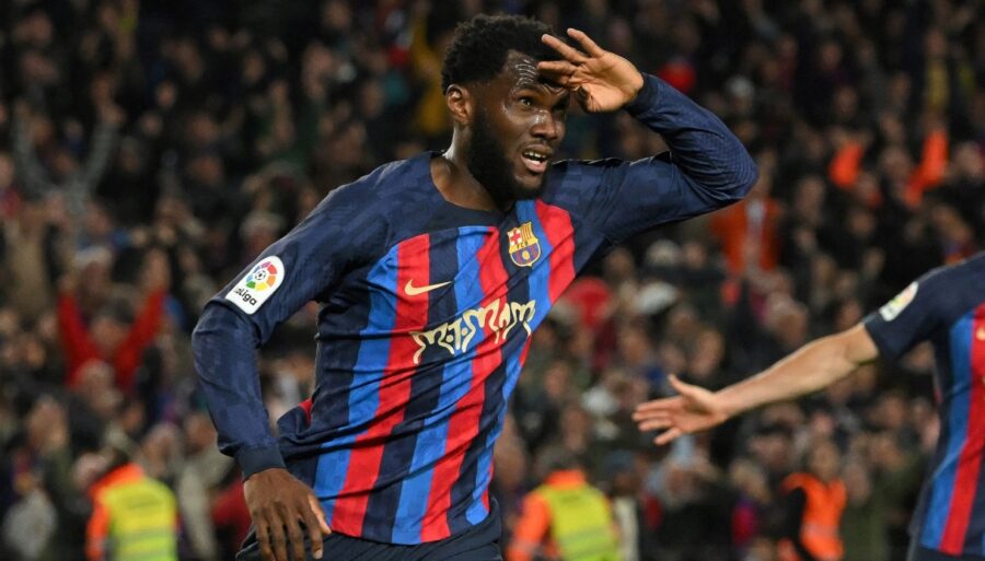 Juventus, full speed ahead for Kessie: offer to Barcelona. Vlahovic to bid farewell