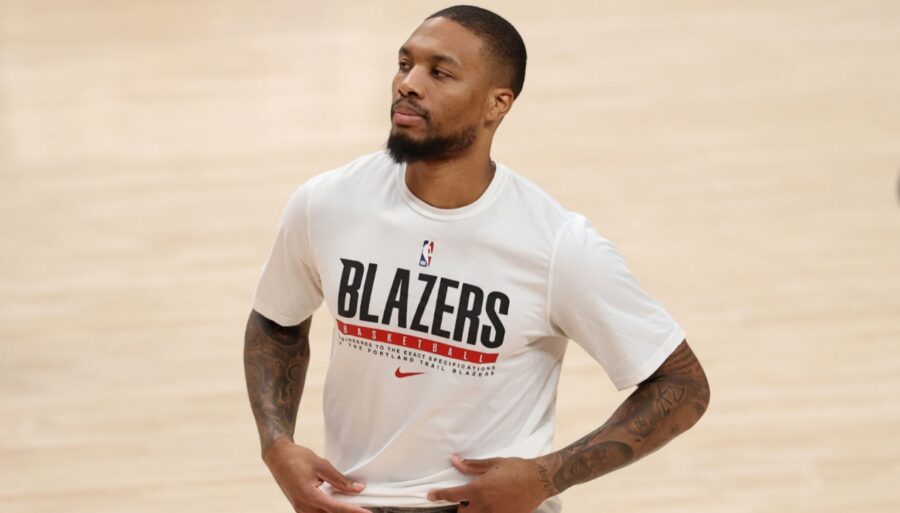 NBA, Portland in no hurry to say goodbye to Damian Lillard