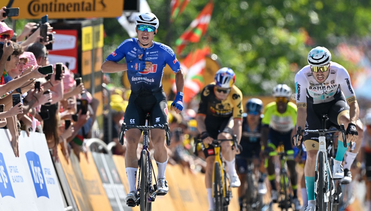 Tour de France, Jasper Philipsen wins first sprint Sportal.eu