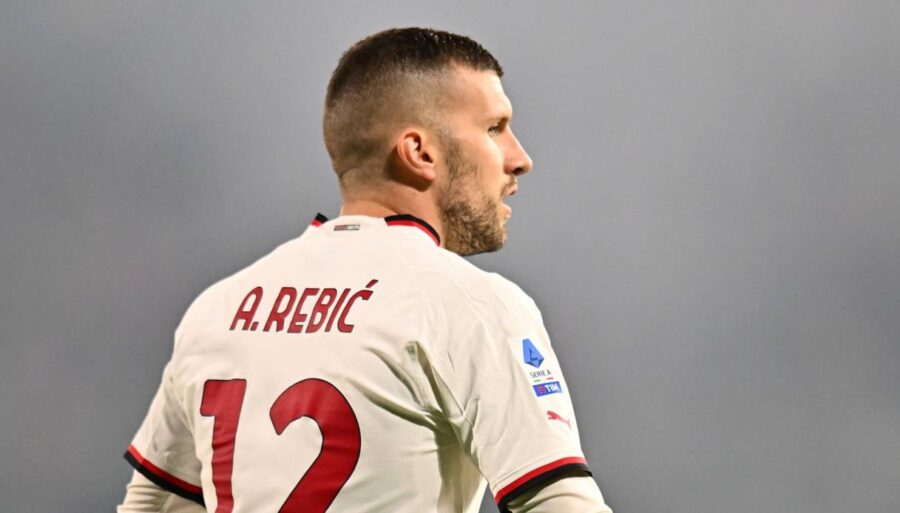 Milan, double call from Besiktas: in departure Rebic and Messias