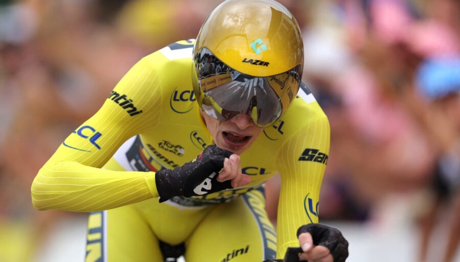 Tour de France, Vingegaard dominates time trial and sees Paris. Pogacar in crisis