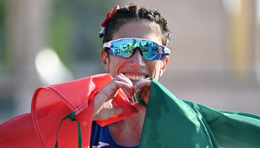 World Athletics Championships, Antonella Palmisano bronze in the 20 km.