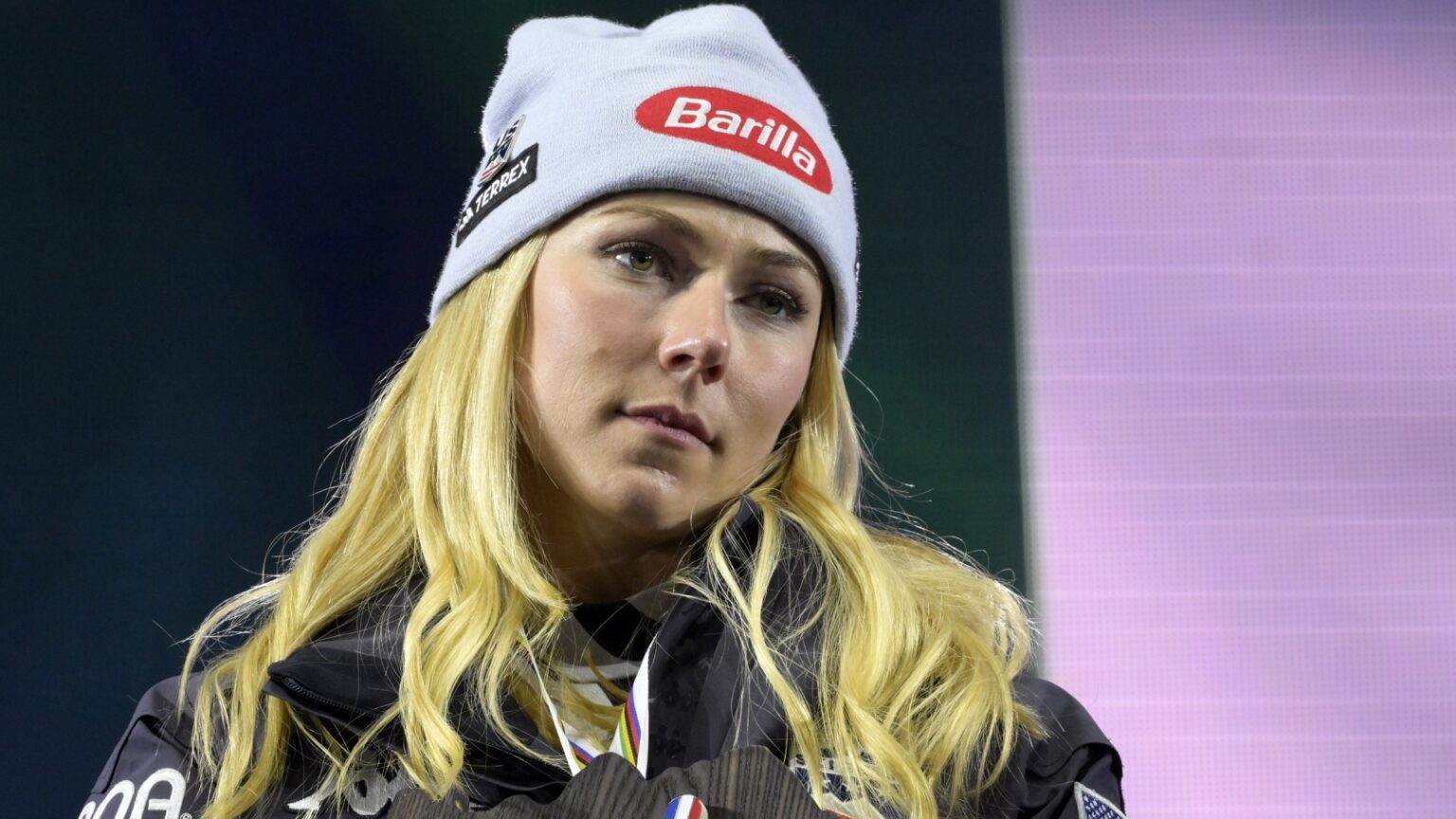 Mikaela Shiffrin, recovery time after surgery uncertain: season at risk