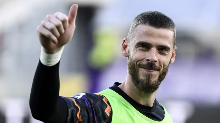 De Gea is fine at Fiorentina but the priority now is a&apos;different one