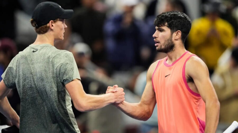 Simone Vagnozzi doesn’t budge on the comparison between Jannik Sinner and Carlos Alcaraz