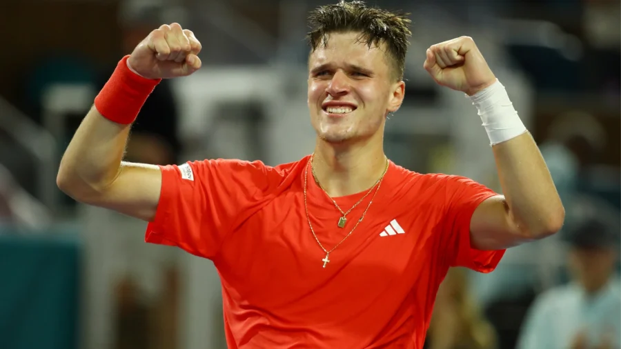 Mensik reveals the backstory behind success in Miami