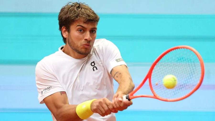 When Flavio Cobolli plays against Alexander Zverev in Halle: only one previous between the two