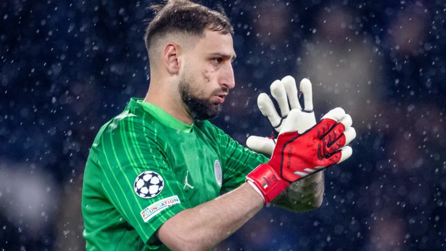 Paris Saint Germain in trouble with Gianluigi Donnarumma