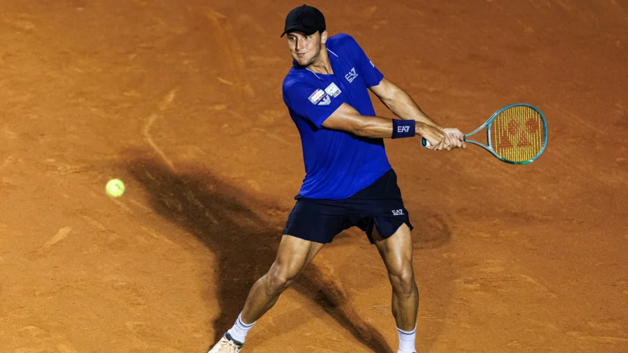 ATP Monaco, double tie-breaker win for Luciano Darderi