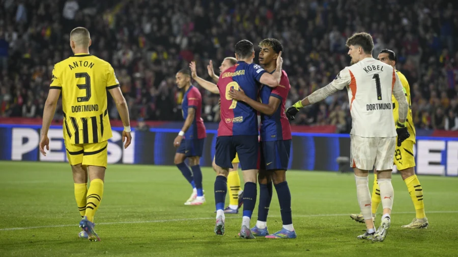 Champions: Barcelona flies with a record-breaking Lewandowski, PSG comeback against&apos;Aston Villa