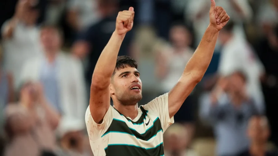 Roland Garros: Carlos Alcaraz suffers, but beats Damir Dzumhur