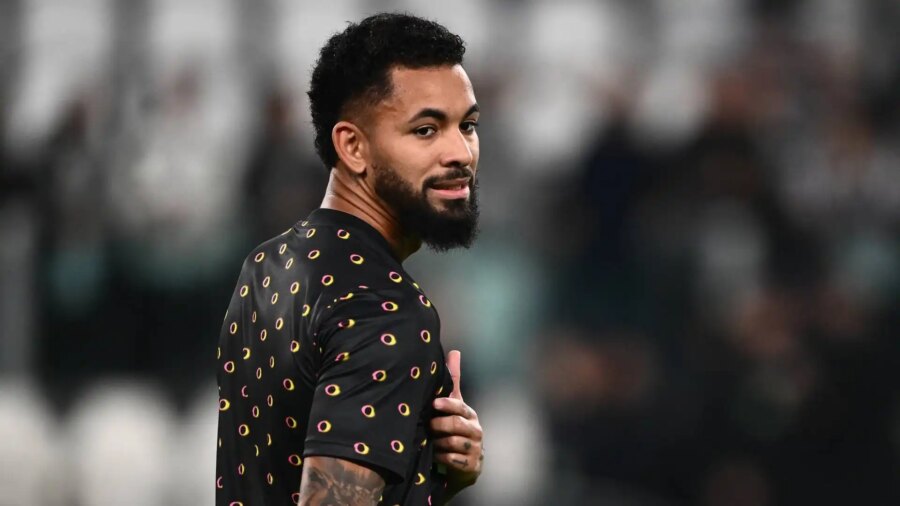 Douglas Luiz angers HCL fans, then comes an apology