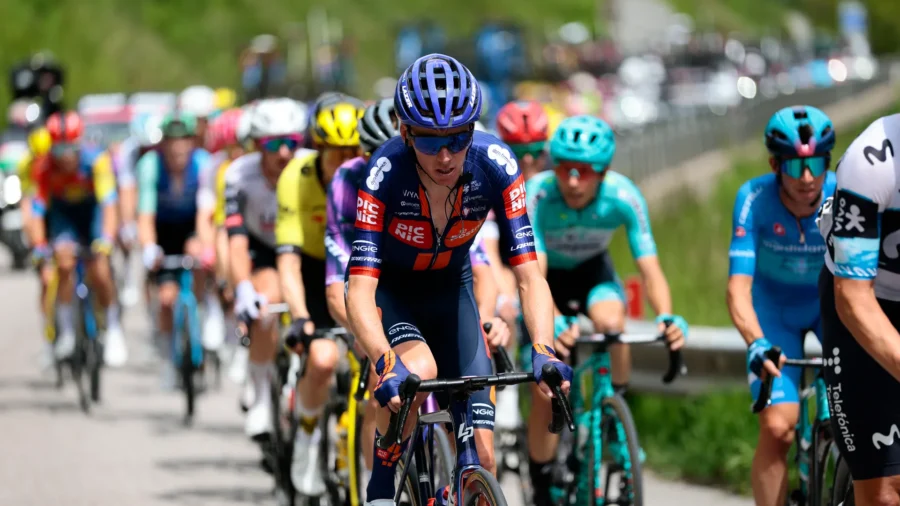 Pope Leo XIV will greet the Giro d&apos;Italia as it passes through the Vatican