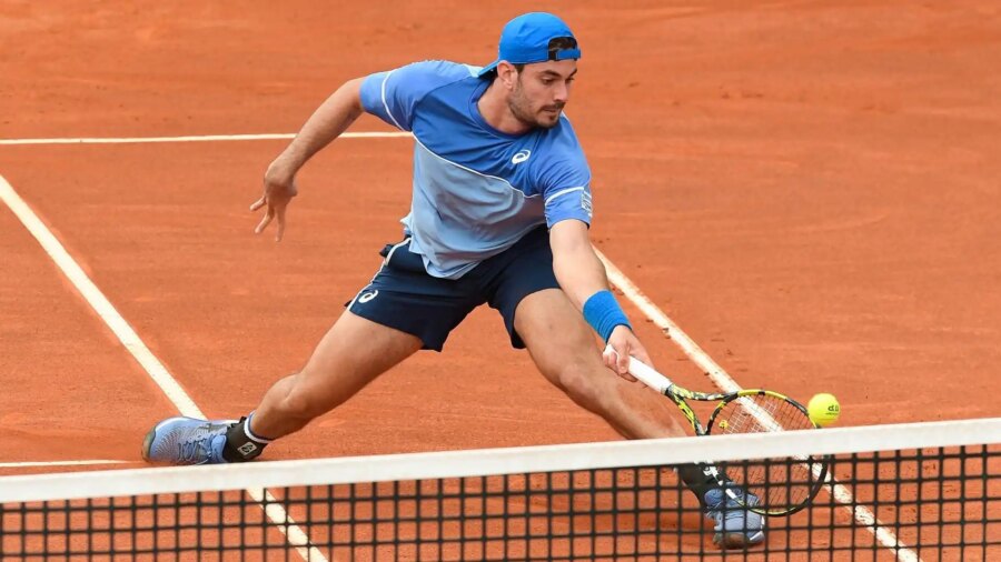Roland Garros qualifiers: Arnaboldi and Zeppieri in the second round