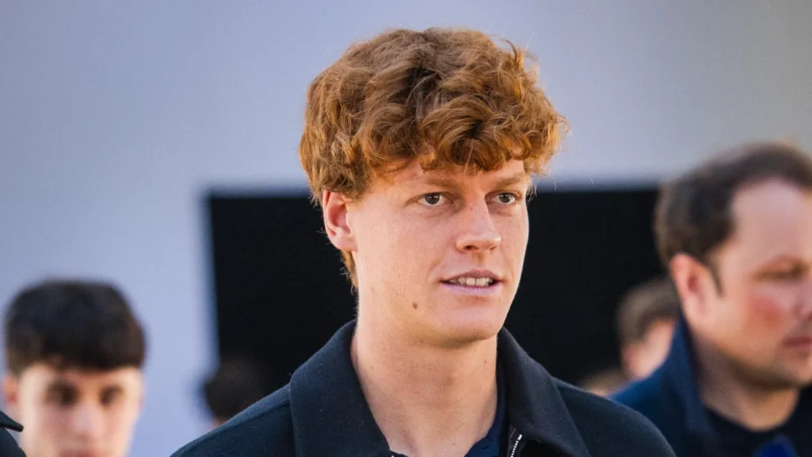 Jannik Sinner goes to Pope Leo XIV